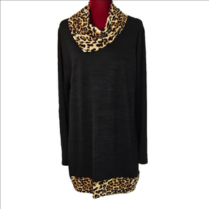 Black Tunic with Leopard Print Accents Size Extra Large